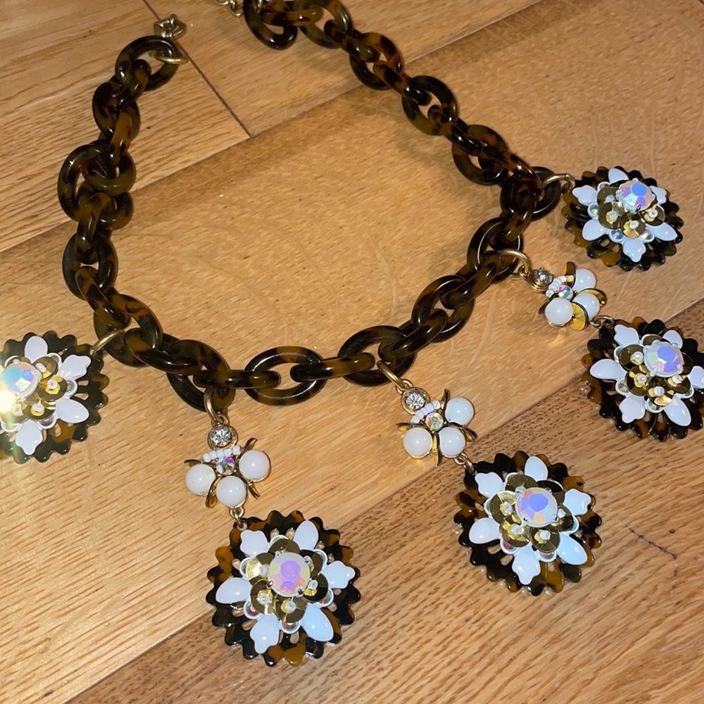 J crew necklace